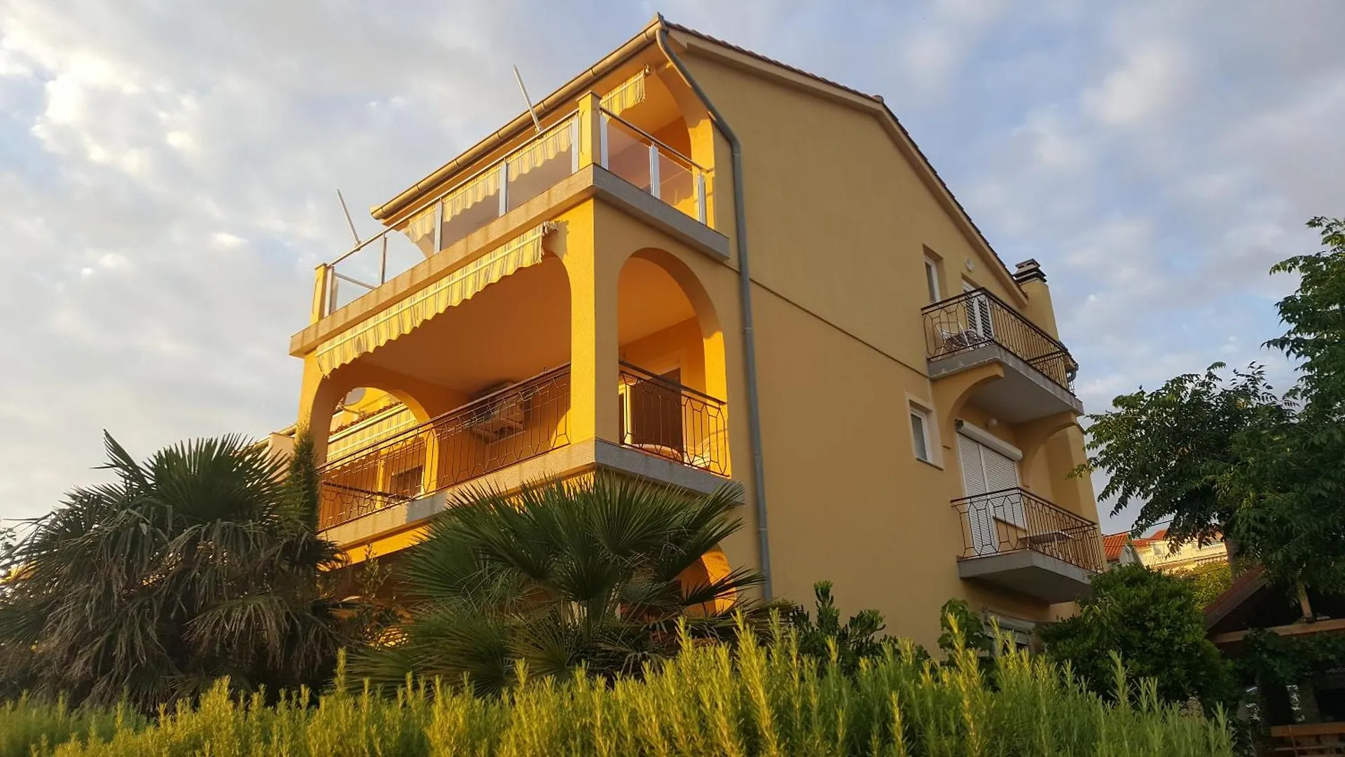 Snjezana 8 Apartment Supetarska Draga Croatia